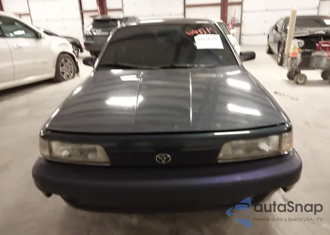 1991 Toyota Camry Dlx z USA, uszkodzony, nr VIN 4T1SV21E1MU343362